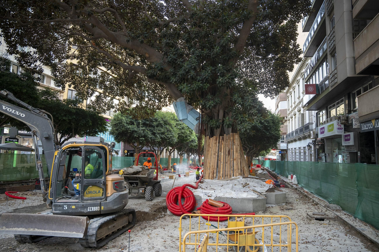 Las imágenes de las obras del paseo de Almería