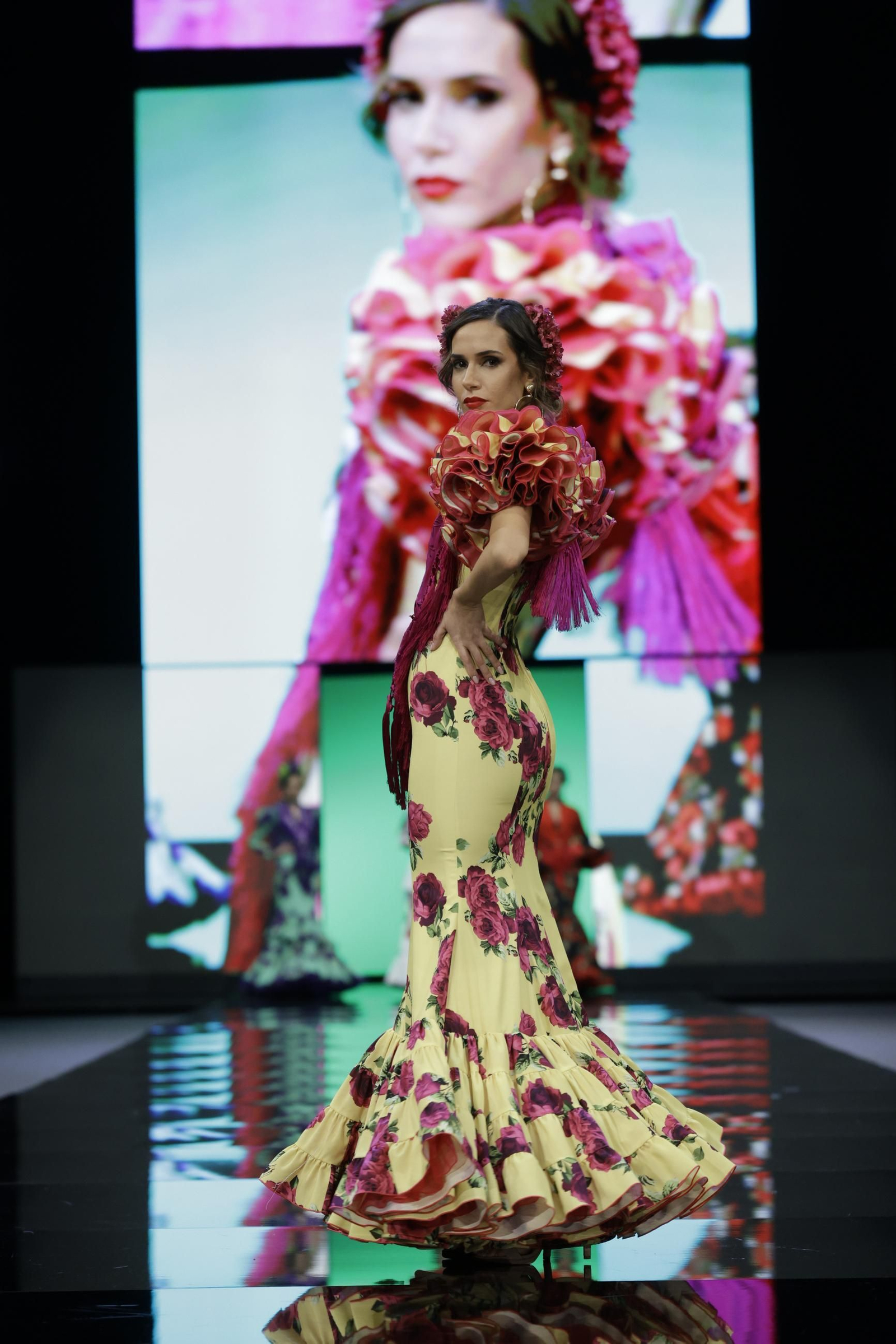 Desfile de Hermanas Serrano en SIMOF 2025, todas las fotos