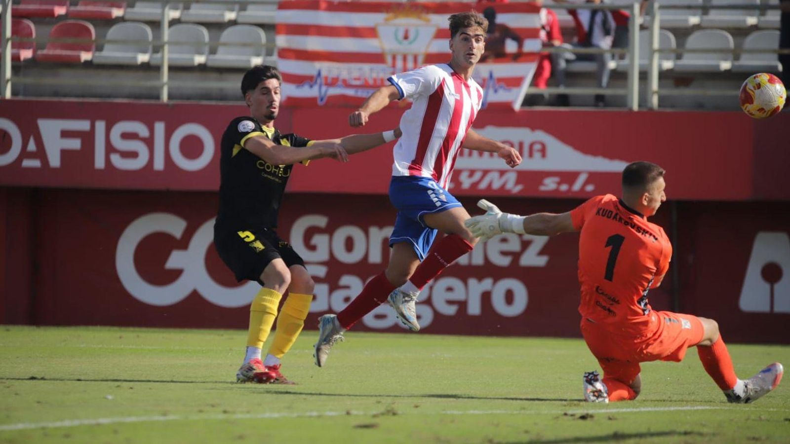 Oportunidad de Manín para el Algeciras ante el Sanluqueño.