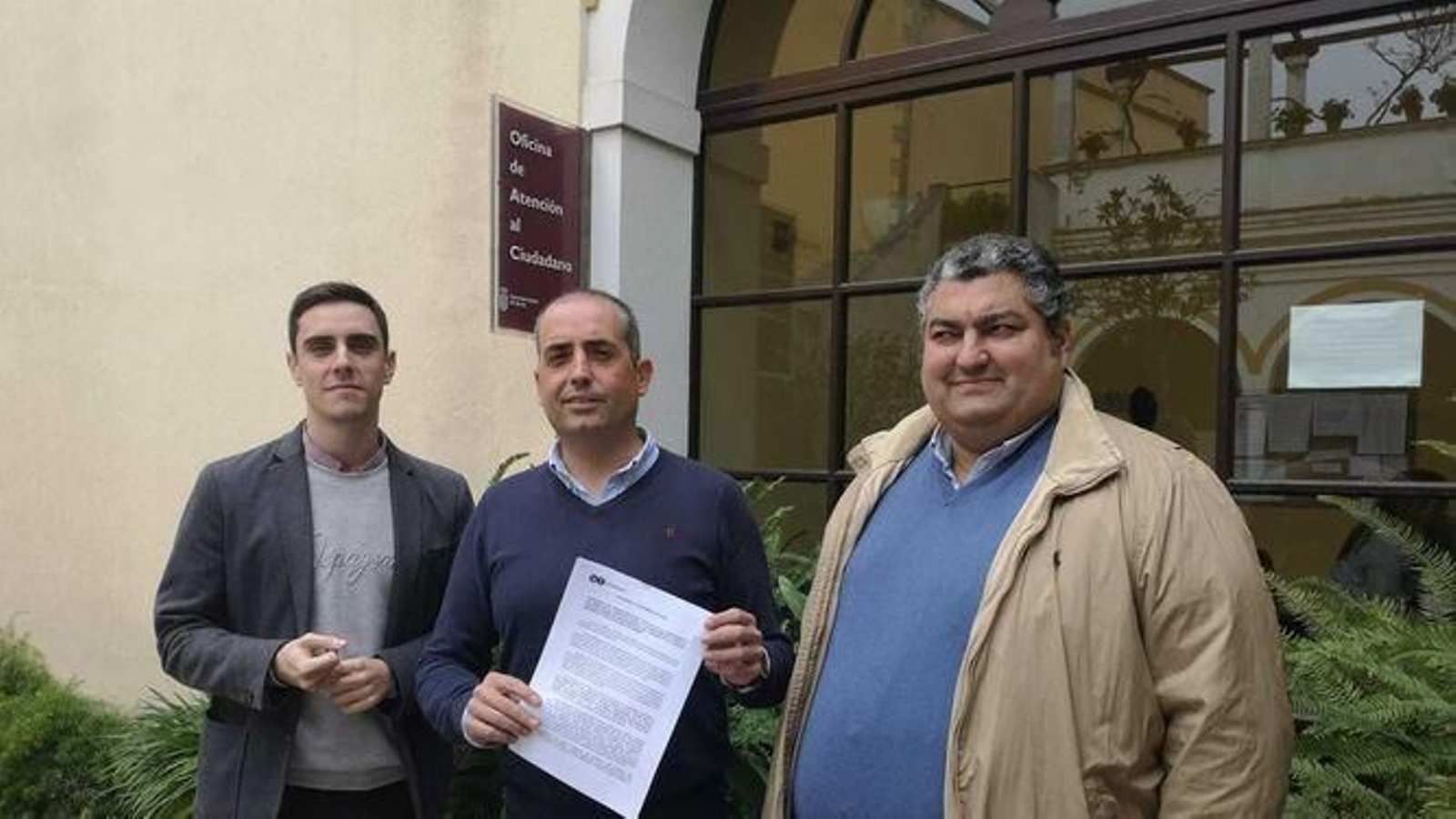 Antonio Montero junto a Antonio Saldaña y Jaime Espinar, en una imagen retrospectiva. Antonio Montero junto a Antonio Saldaña y Jaime Espinar, en una imagen retrospectiva.
