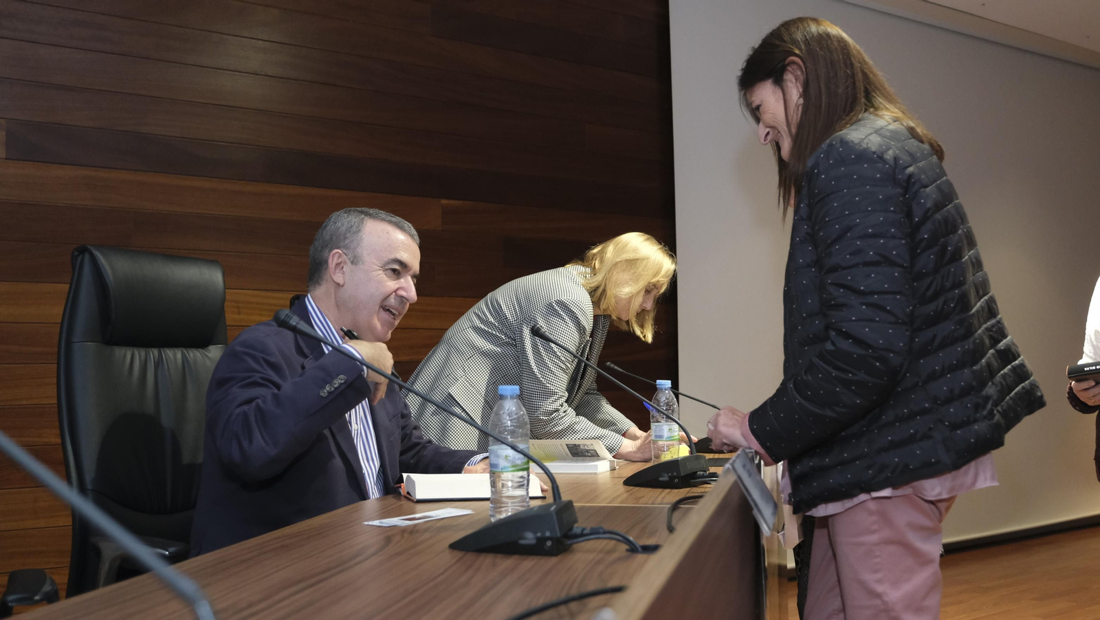 El Diario de los Libros con Lorenzo Silva y Noemí Trujillo, en Almería