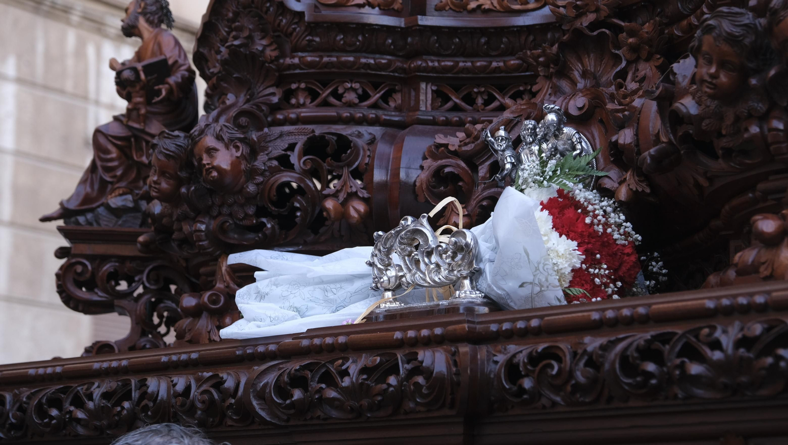 La procesión de Pasión en Almería, en imágenes