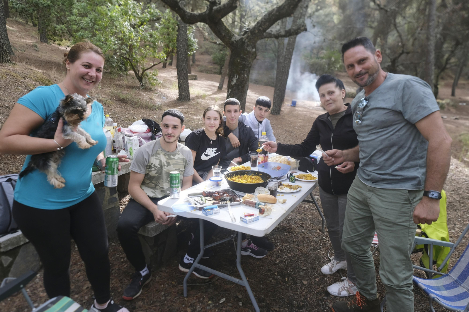 Los peroles por San Rafael en Los Villares, en imágenes