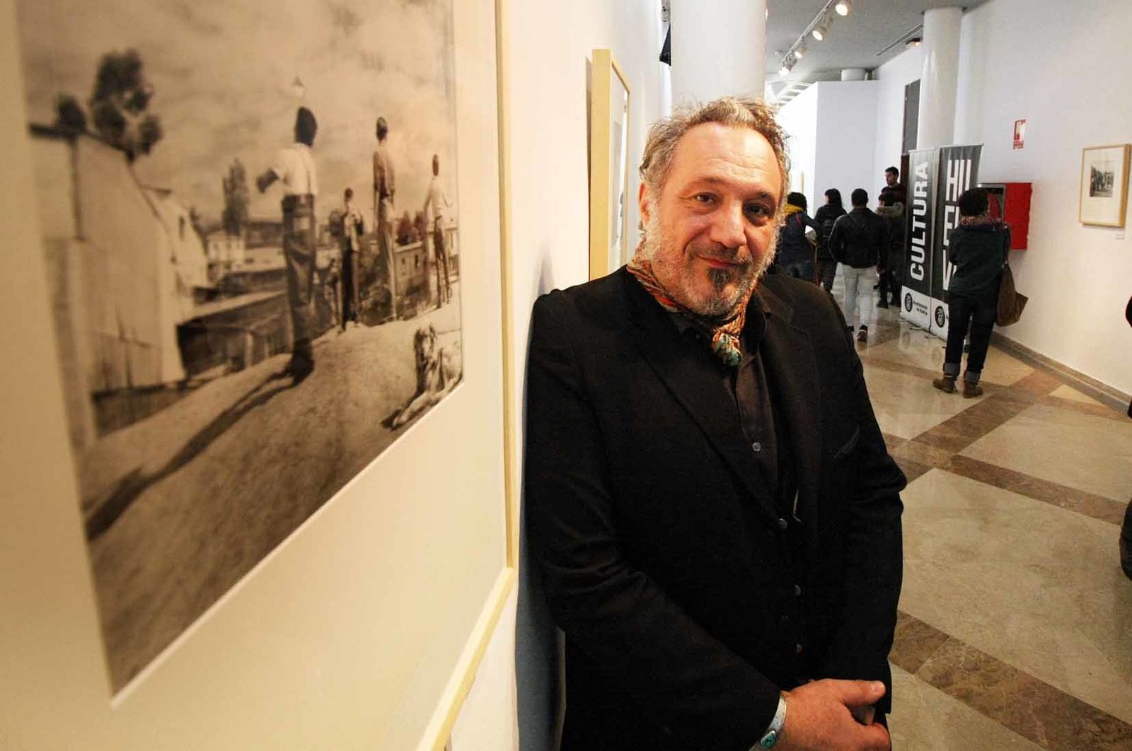 La inauguración de la exposición 'Valparaíso 1940-1950' de Antonio Quintana, 'Latitudes'