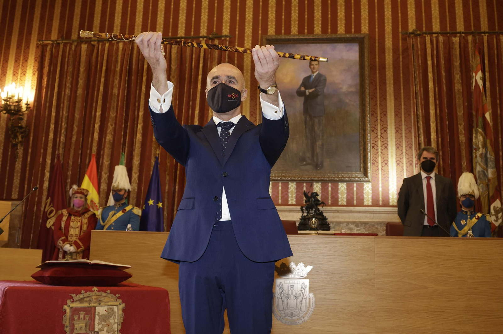 La investidura de Antonio Muñoz como Alcalde de Sevilla, en imágenes