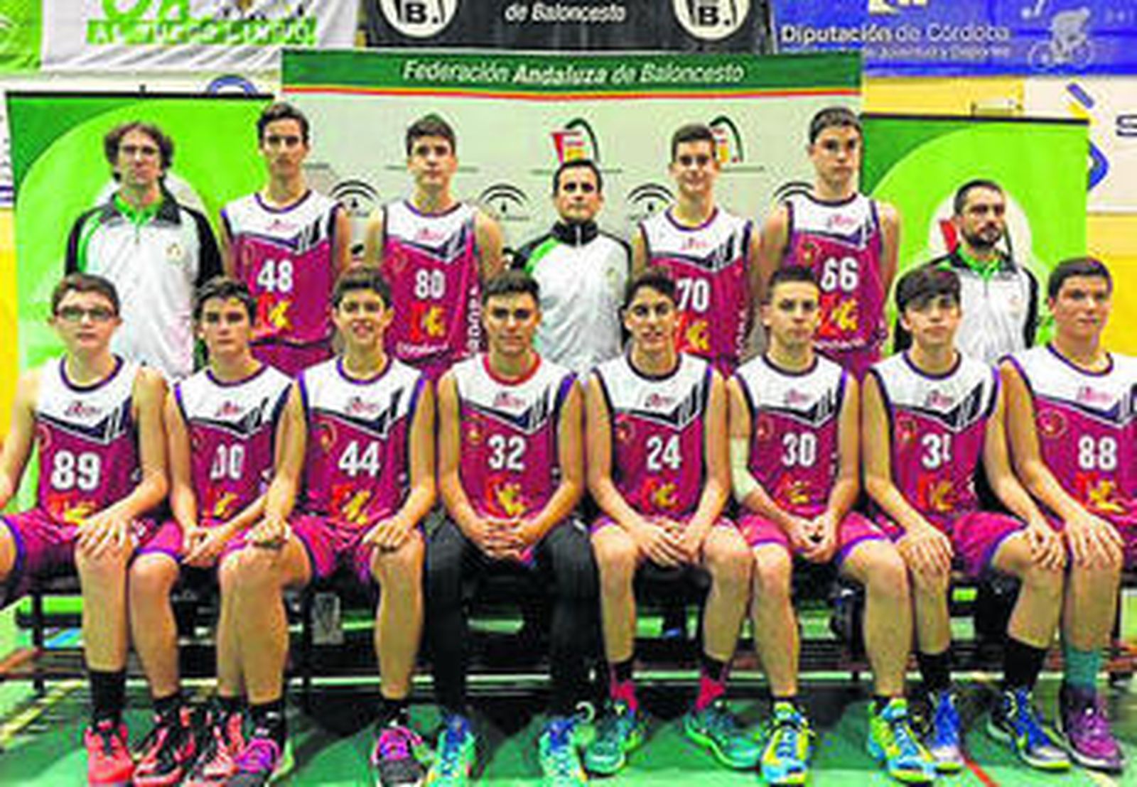 El combinado cordobés posa en el pabellón montillano.
