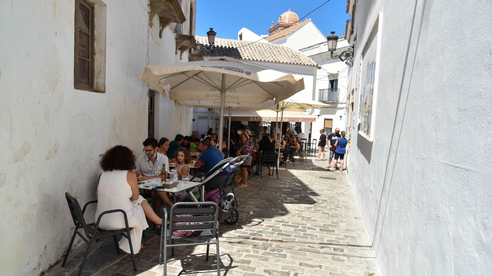 Las fotos del ambiente en Tarifa del primer dia sin Feria