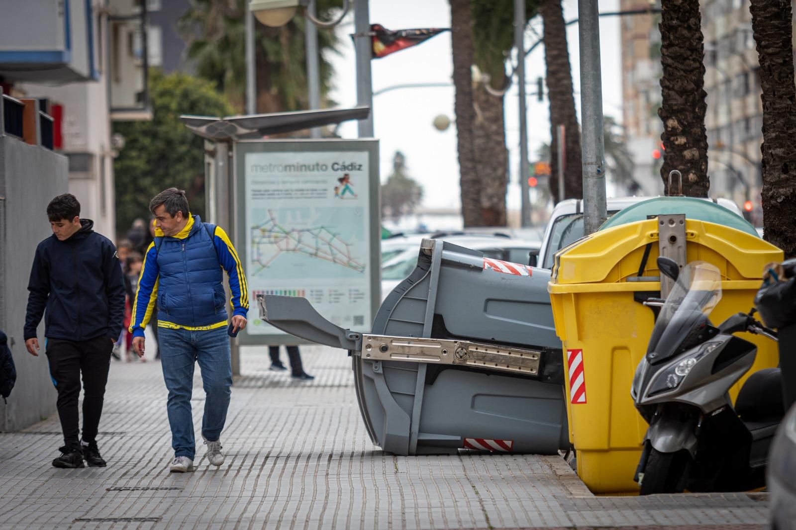 Alerta naranja por Levante en Cádiz