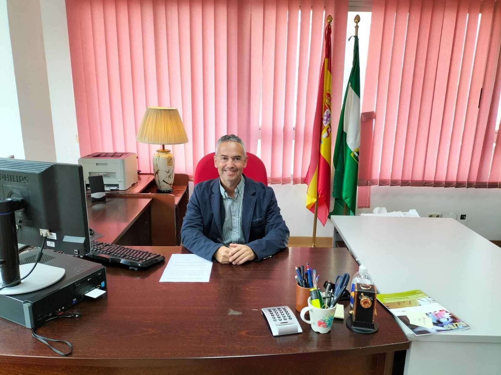 El magistrado Antonio Rodríguez en su despacho.