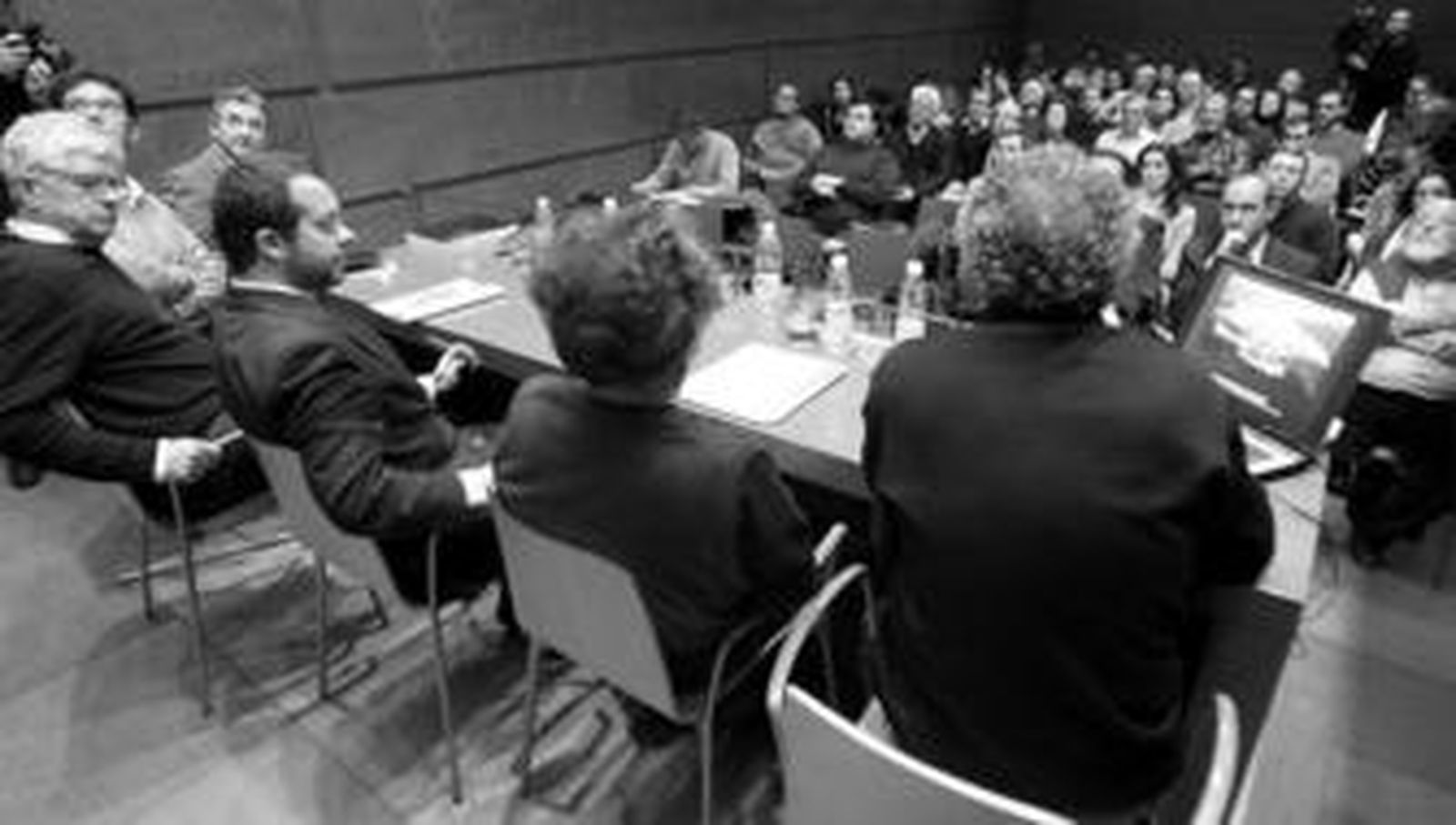 De izquierda a derecha, Víctor Gómez, Ramón Pico, César Portela, Juan Manuel Marqués, Juan Jiménez Mata y José María Esteban.