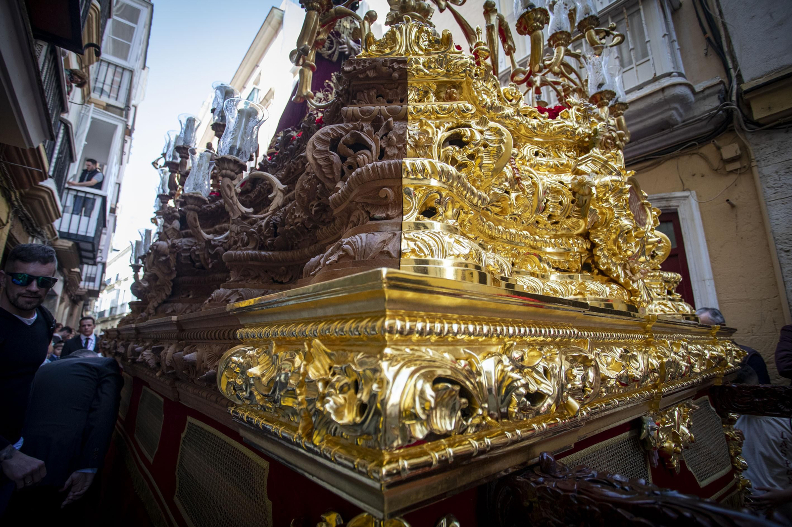 Las imágenes de la cofradía de Las Penas en la Semana Santa de Cádiz 2022