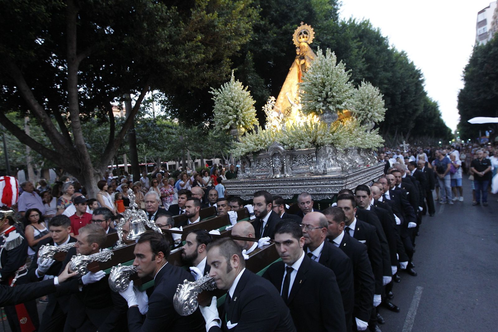Fotogalería Procesión de la Virgen del Mar. Feria de Almería 2019