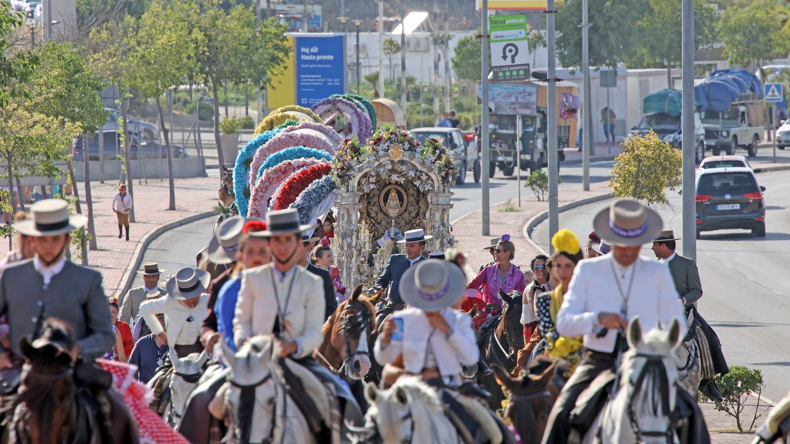 Llegada de la Hermandad del Rocío de Jerez a Santo Domingo