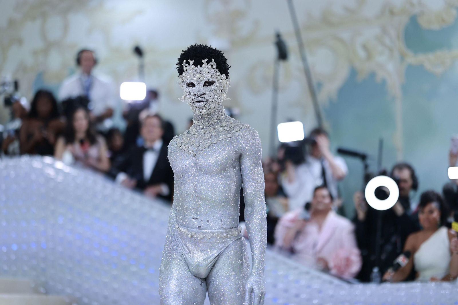 Lil Nas en una de las muestras más atrevidas en la MET Gala 2023