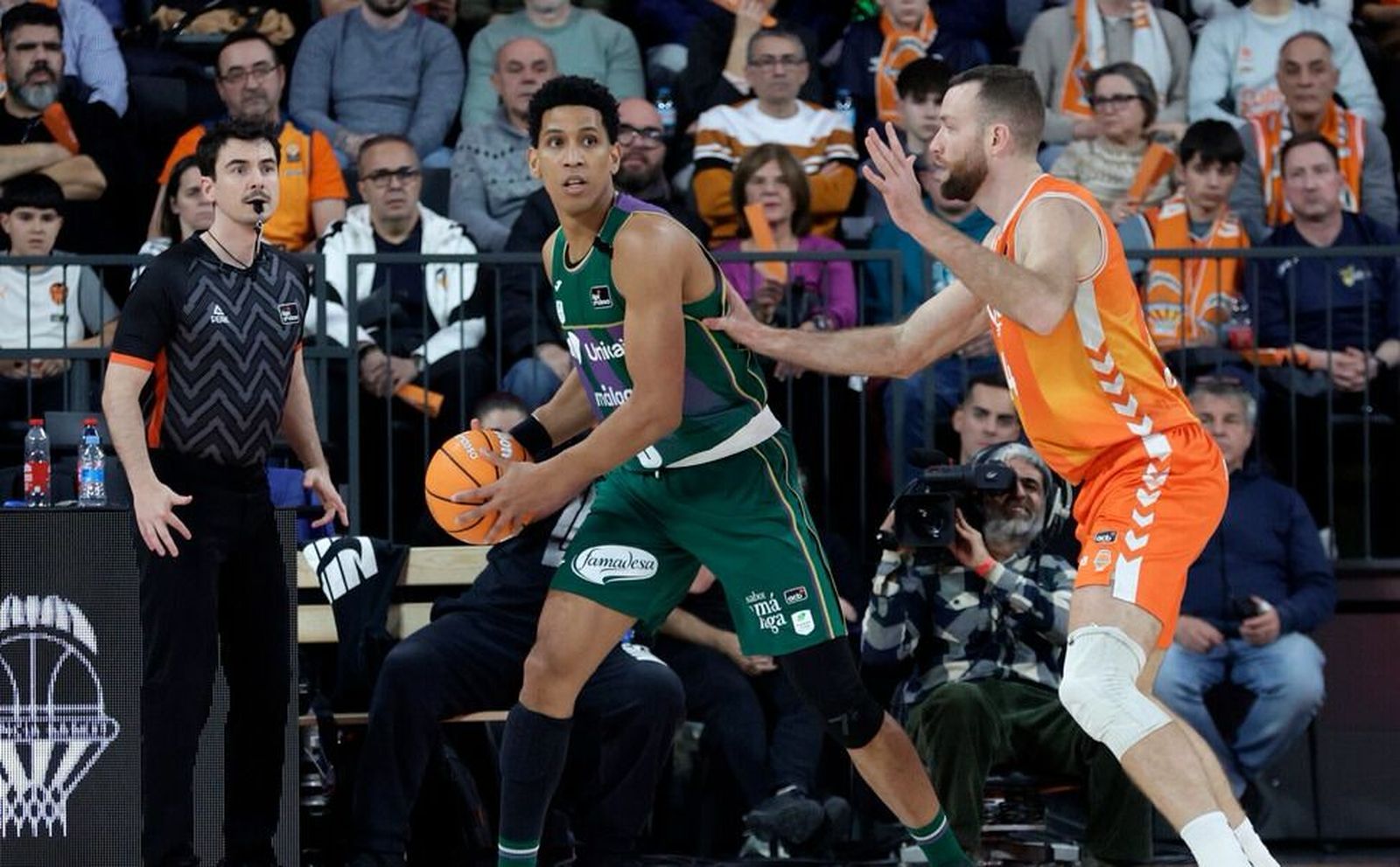 Tyson Pérez, ante Valencia.