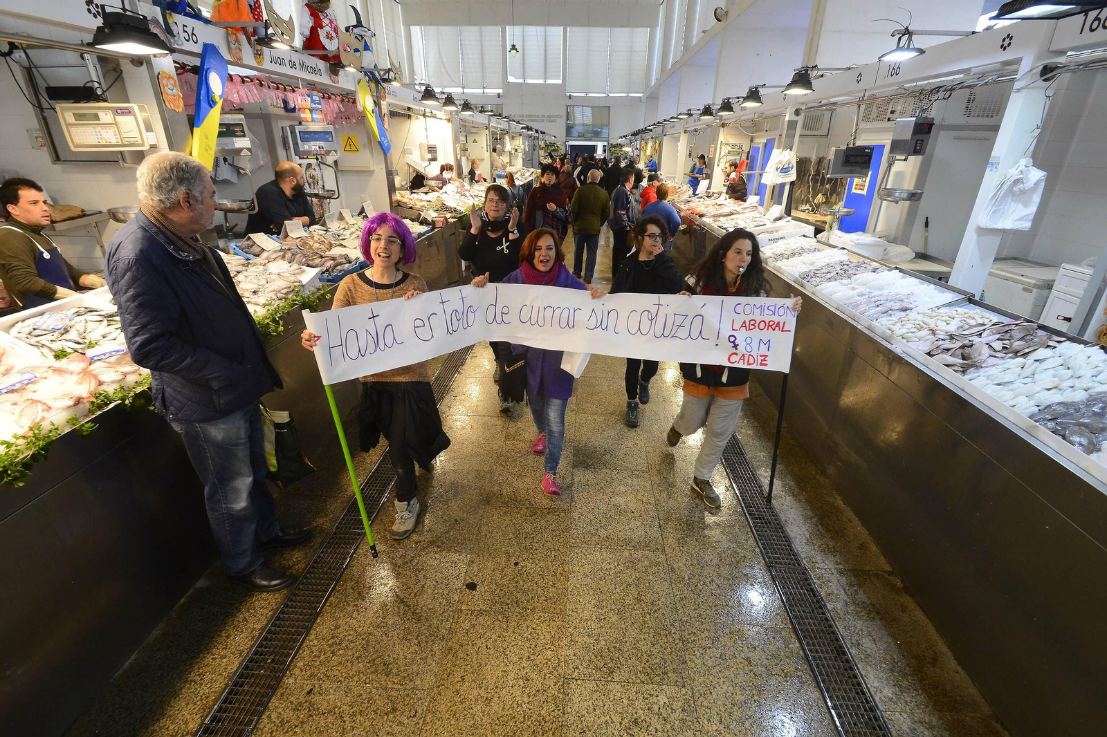 Imágenes de la celebración del 8M en Cádiz