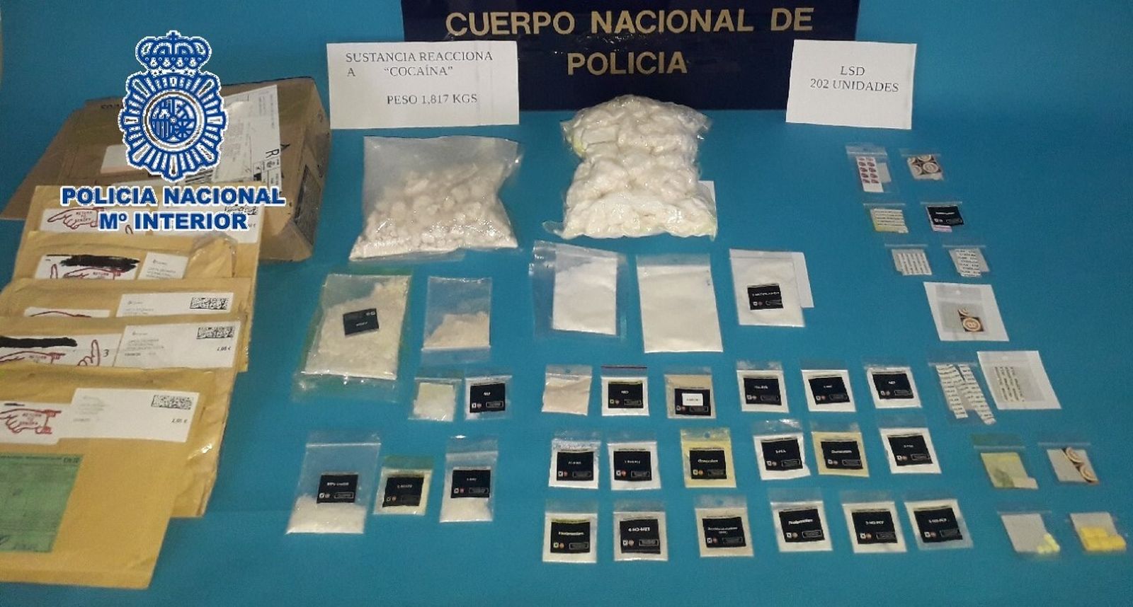 Material incautado en la operación Cómics.