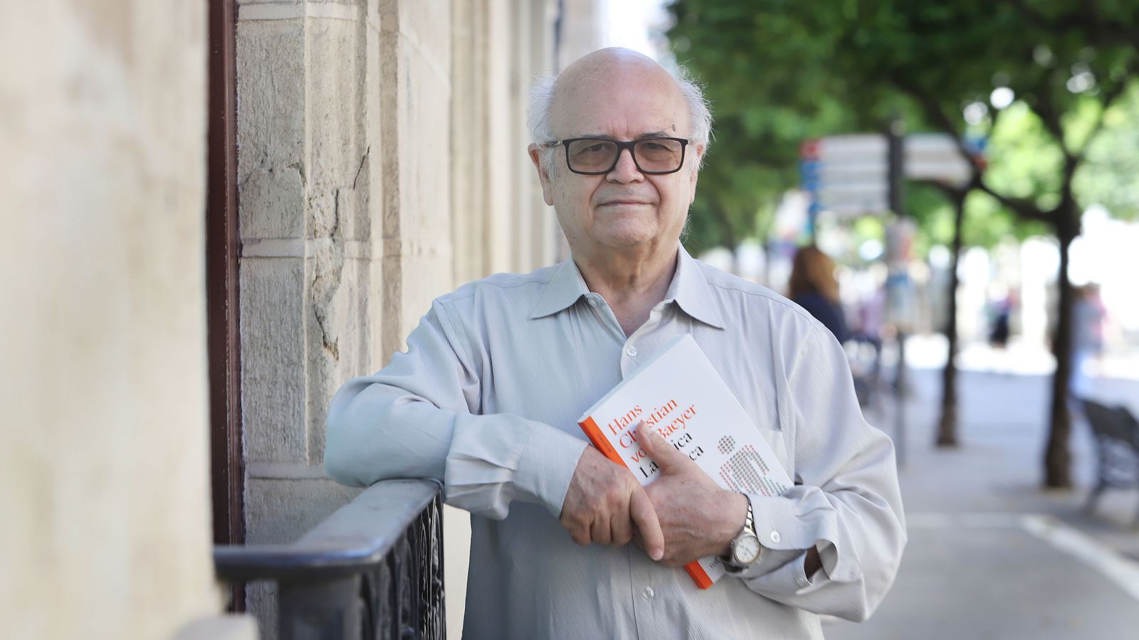 “La  investigación crea adicción, quien la muerde no puede parar”