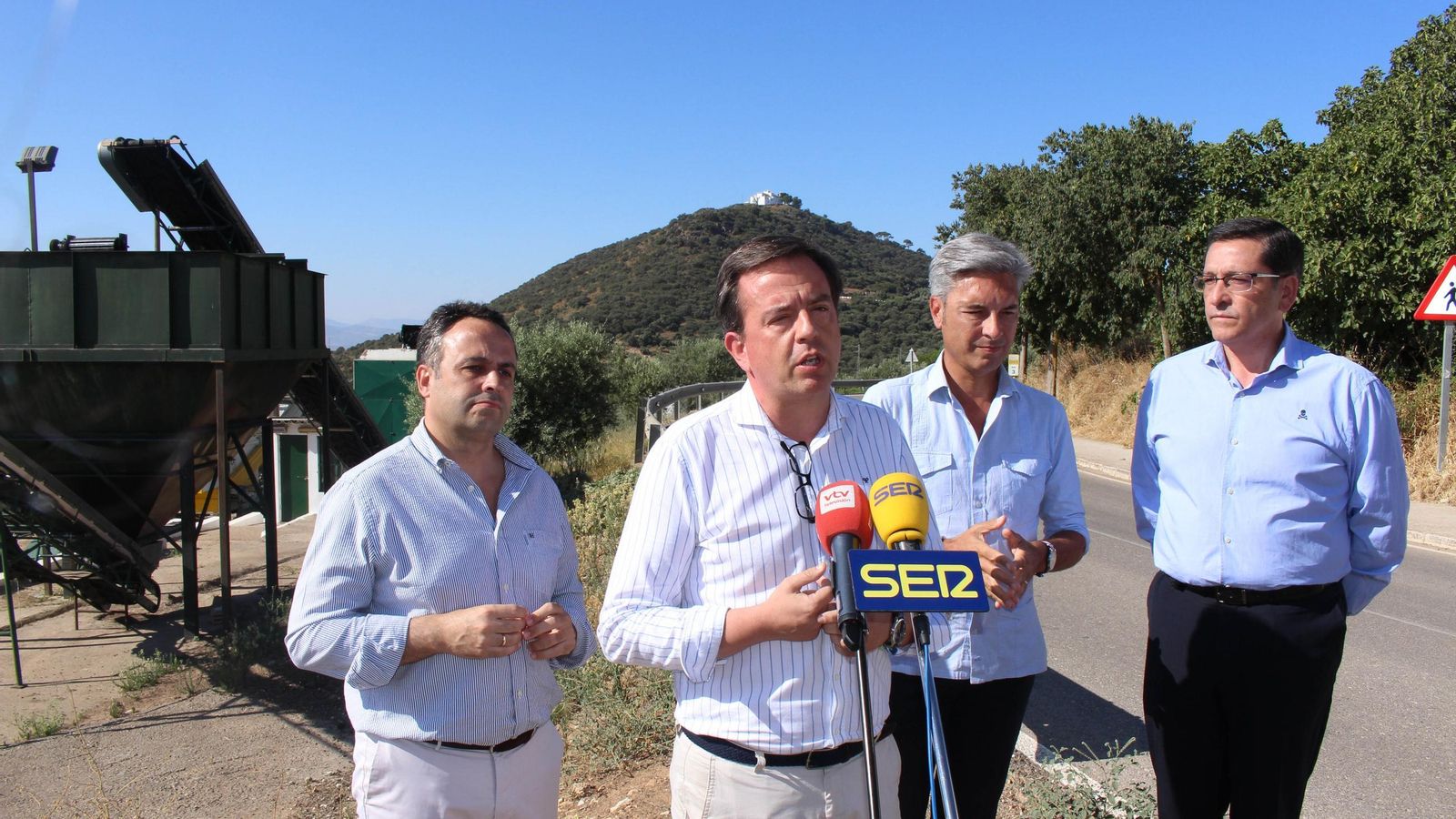Presentación del sendero peatonal a la Sierra de Aras. Presentación del sendero peatonal a la Sierra de Aras.