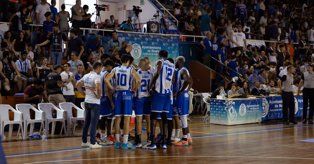 Imágenes de la final por el ascenso a LEB Plata entre el Ciudad de ...