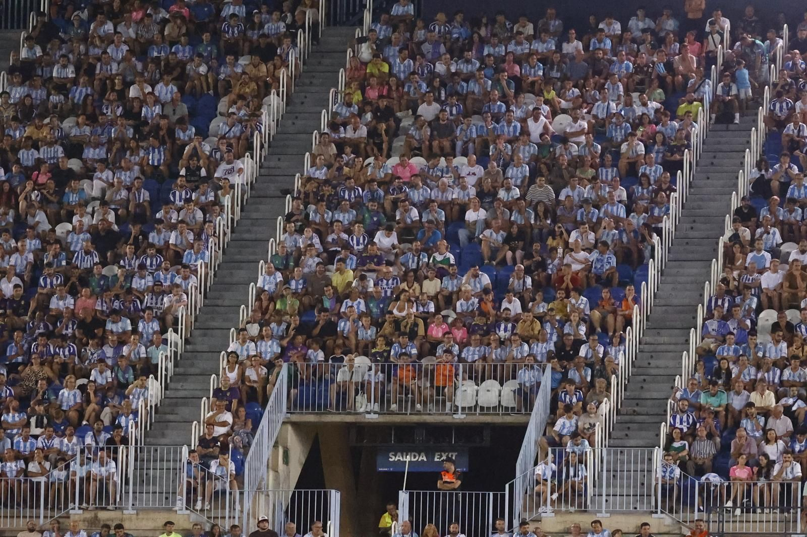 Búscate en las gradas de La Rosaleda en el Málaga CF-Real Sociedad B