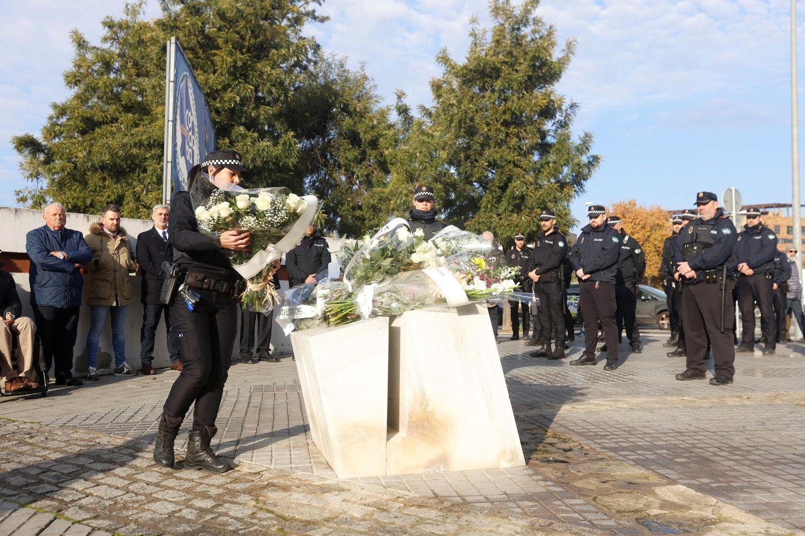 El homenaje a Marisol y Mari Ángeles 28 años después de su asesinato, en imágenes