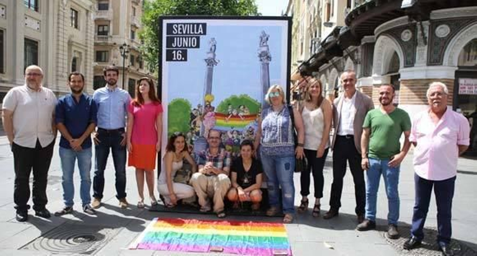 Frente común contra el PP por sus declaraciones sobre la exposición por el Día del orgullo Gay