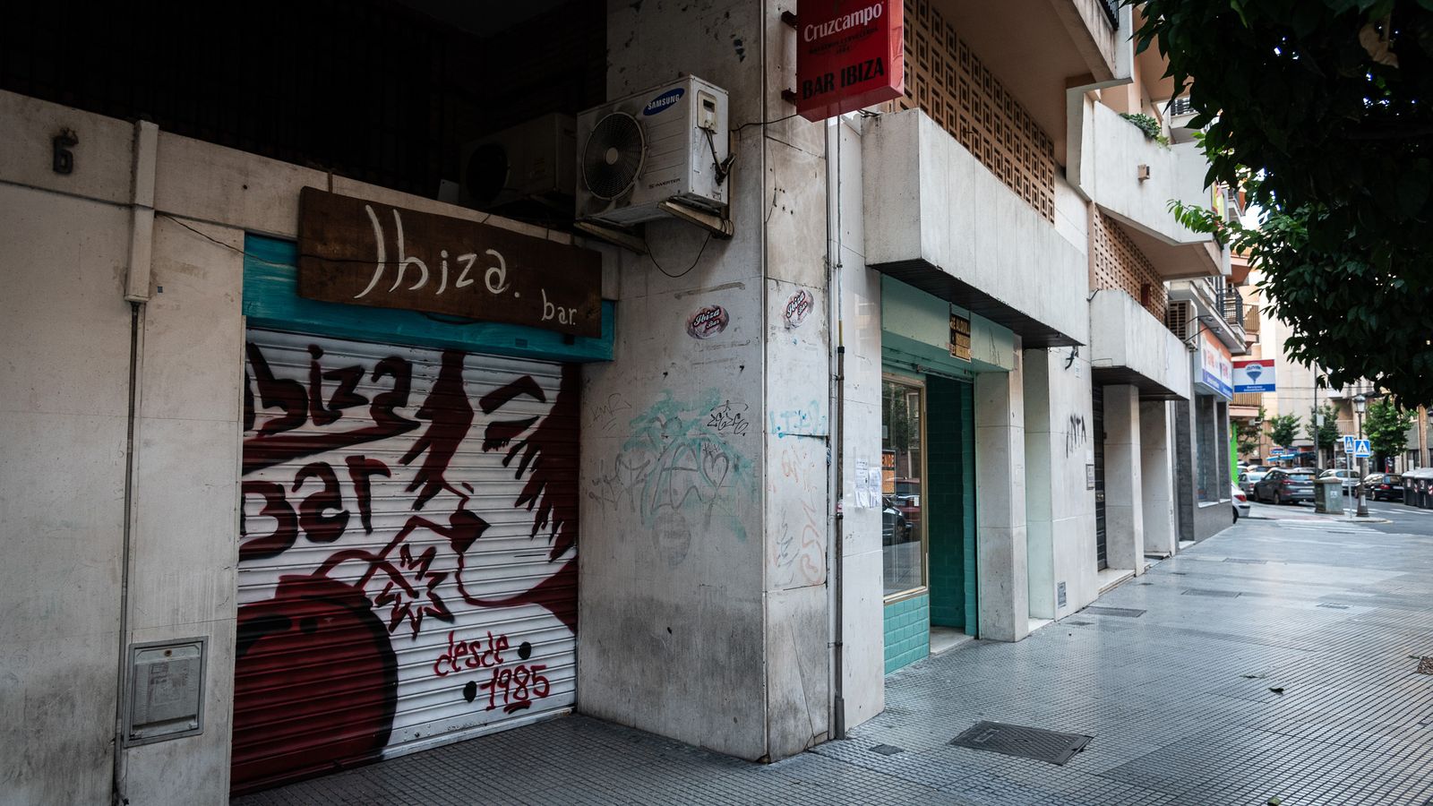 Locales en la zona de La Merced, cerrados durante el pasado fin de semana.