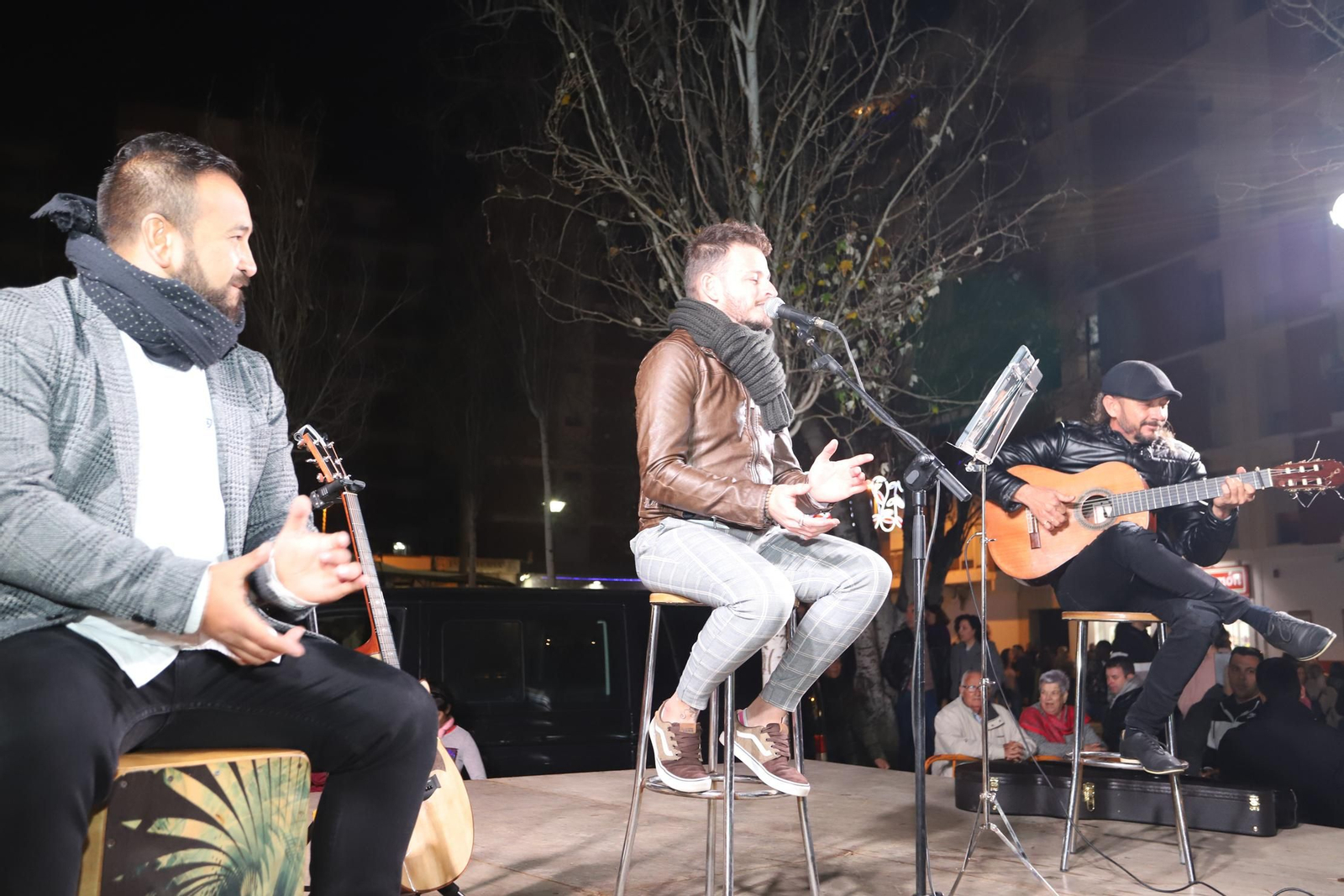 Imágenes de las campanadas de fin de año y las uvas en la plaza Houston