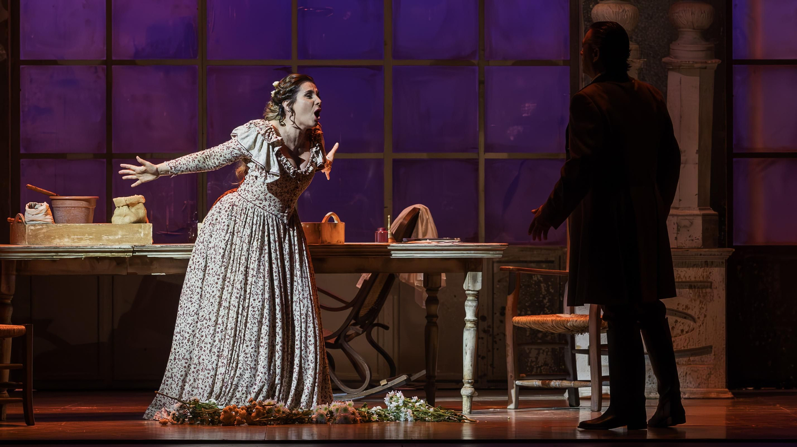 Imágenes de la ópera 'La Traviata' de Verdi en el Teatro Villamarta de Jerez