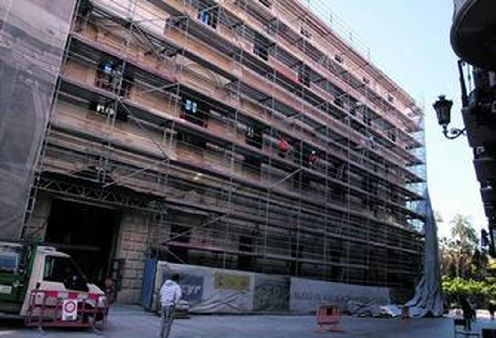 El Palacio de la Aduana se descubre