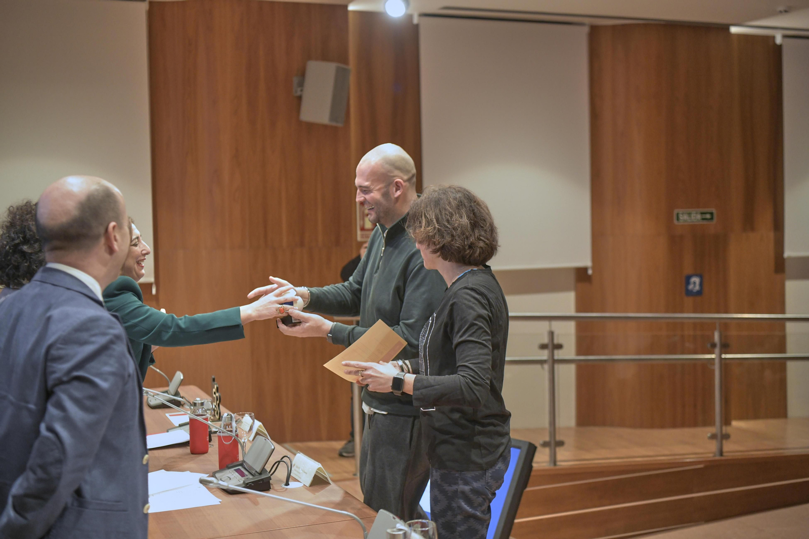 Entrega de la primera edición de los premios a los mejores trabajos fin de grado, fin de máster y tesis doctorales del ámbito de la igualdad y la inclusión en la UGR en imágenes