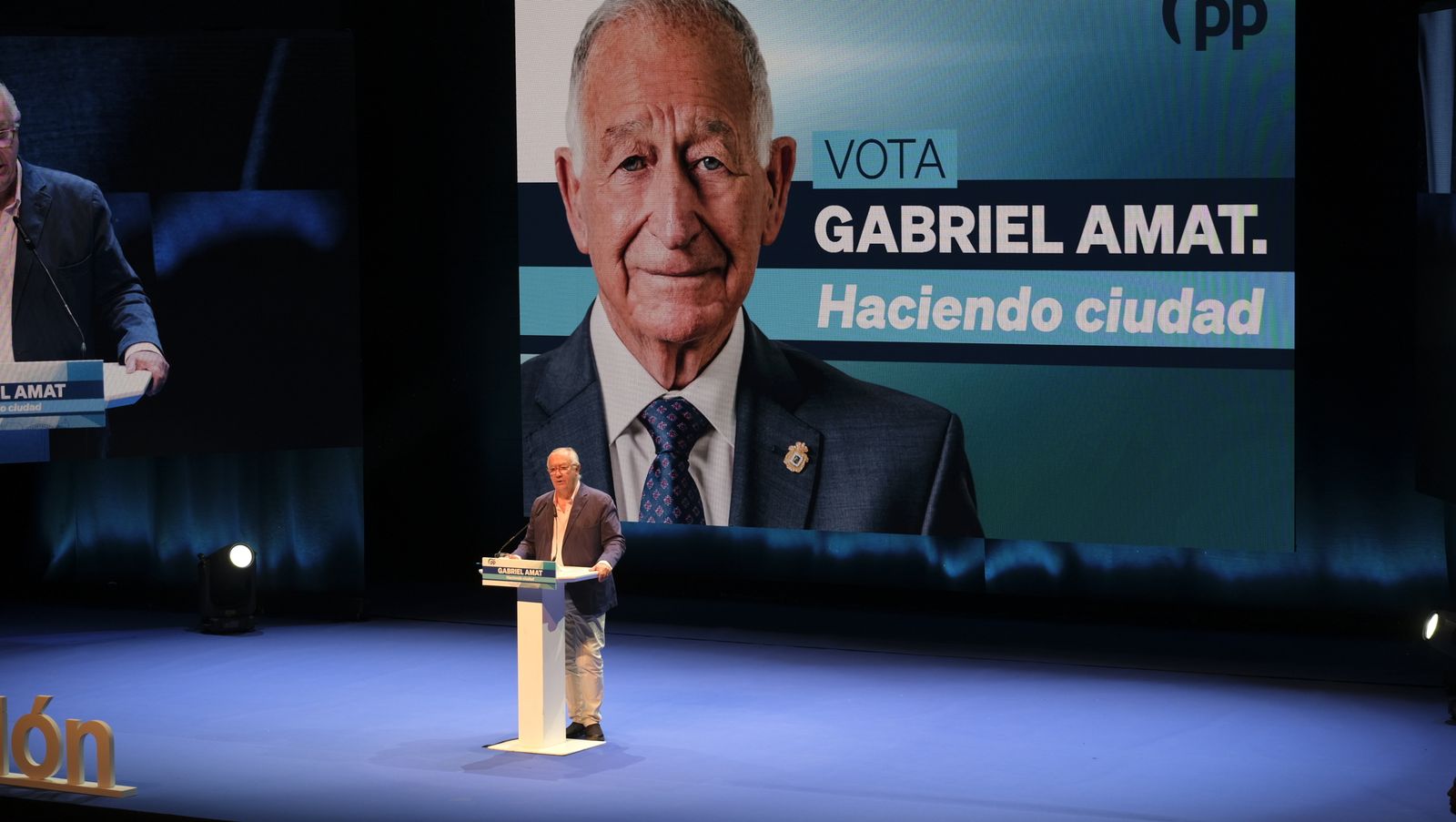 Imágenes de Rajoy apoyando la candidatura de Gabriel Amat a la Alcaldía de Roquetas de Mar