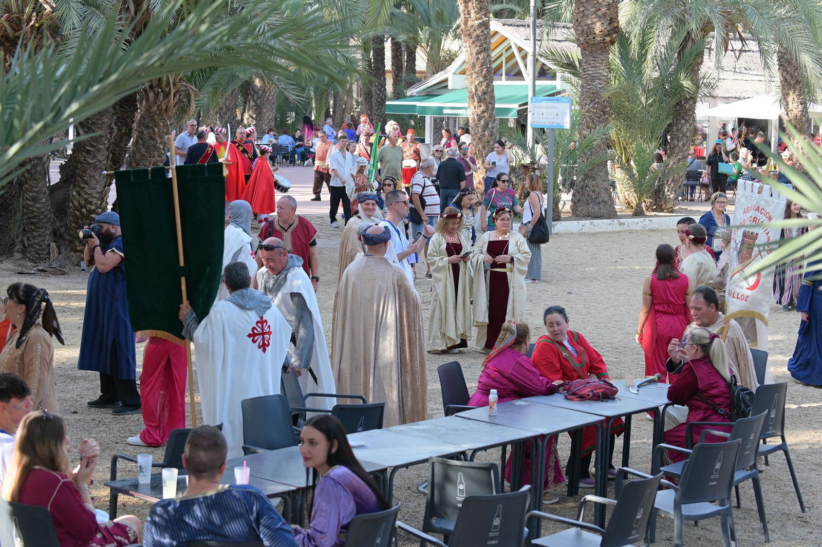 Más de veinte municipios festeros convierten Vera en la capital andaluza de los Moros y Cristianos