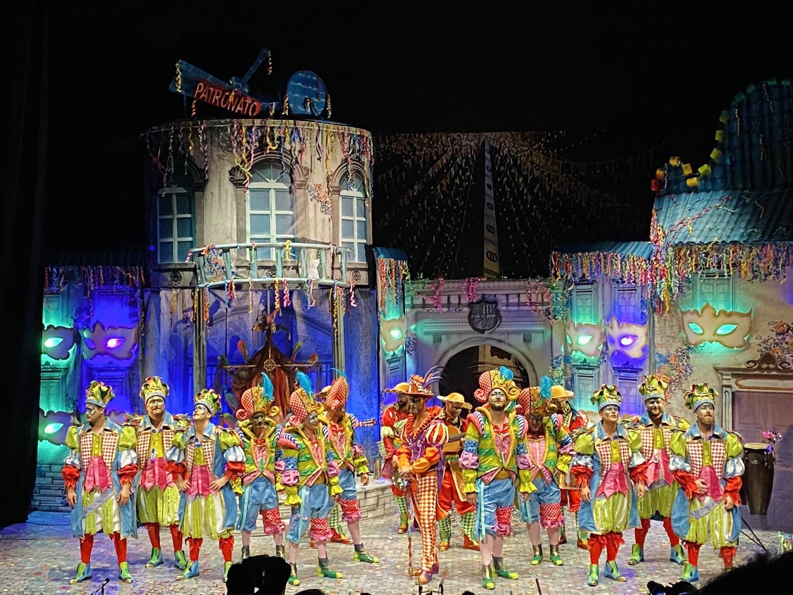 La comparsa "Los Patronos"