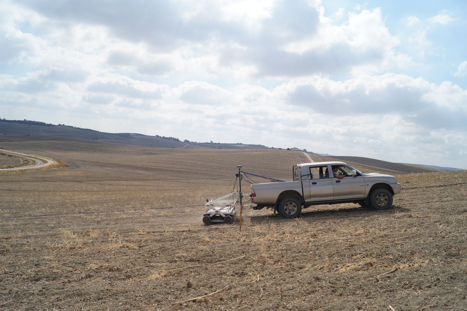 Investigadores de la UCA durante el trabajo de campo.