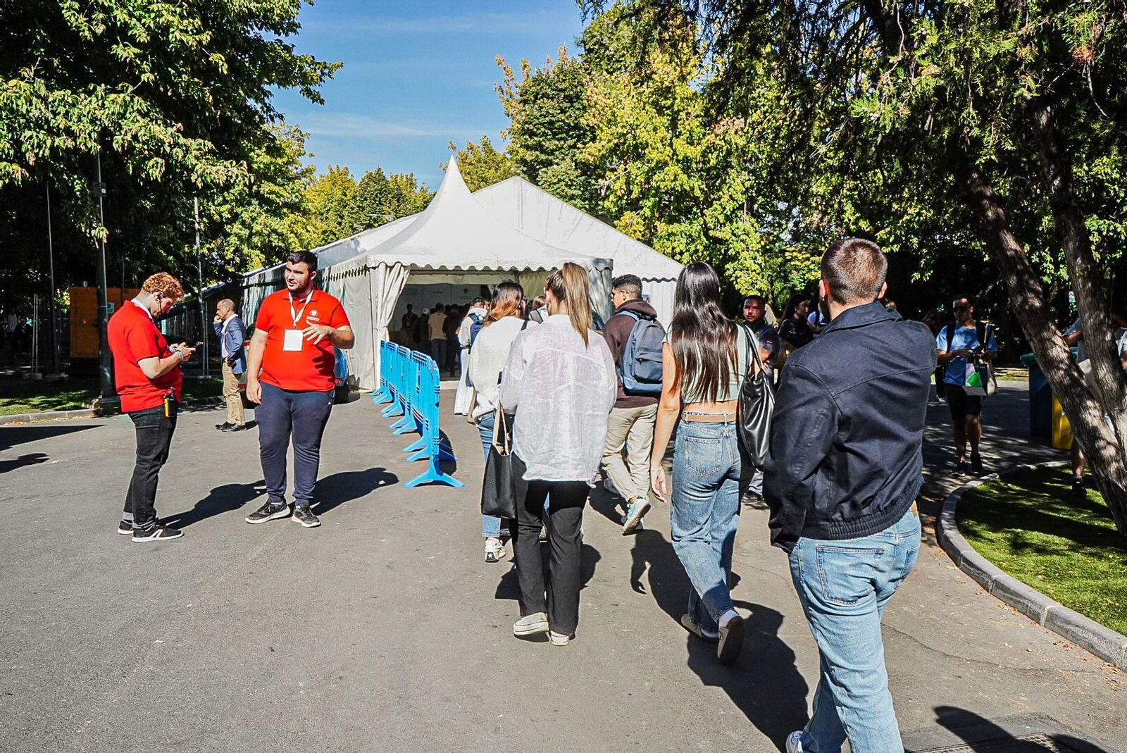 Jornadas de recepción de estudiantes en los Paseíllos.