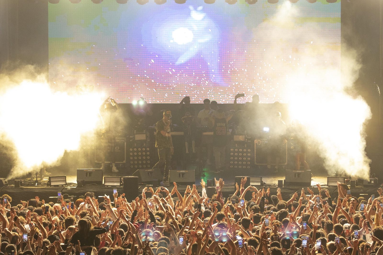 Yung Beef y La Zowi desatan la locura en el festival Infierno