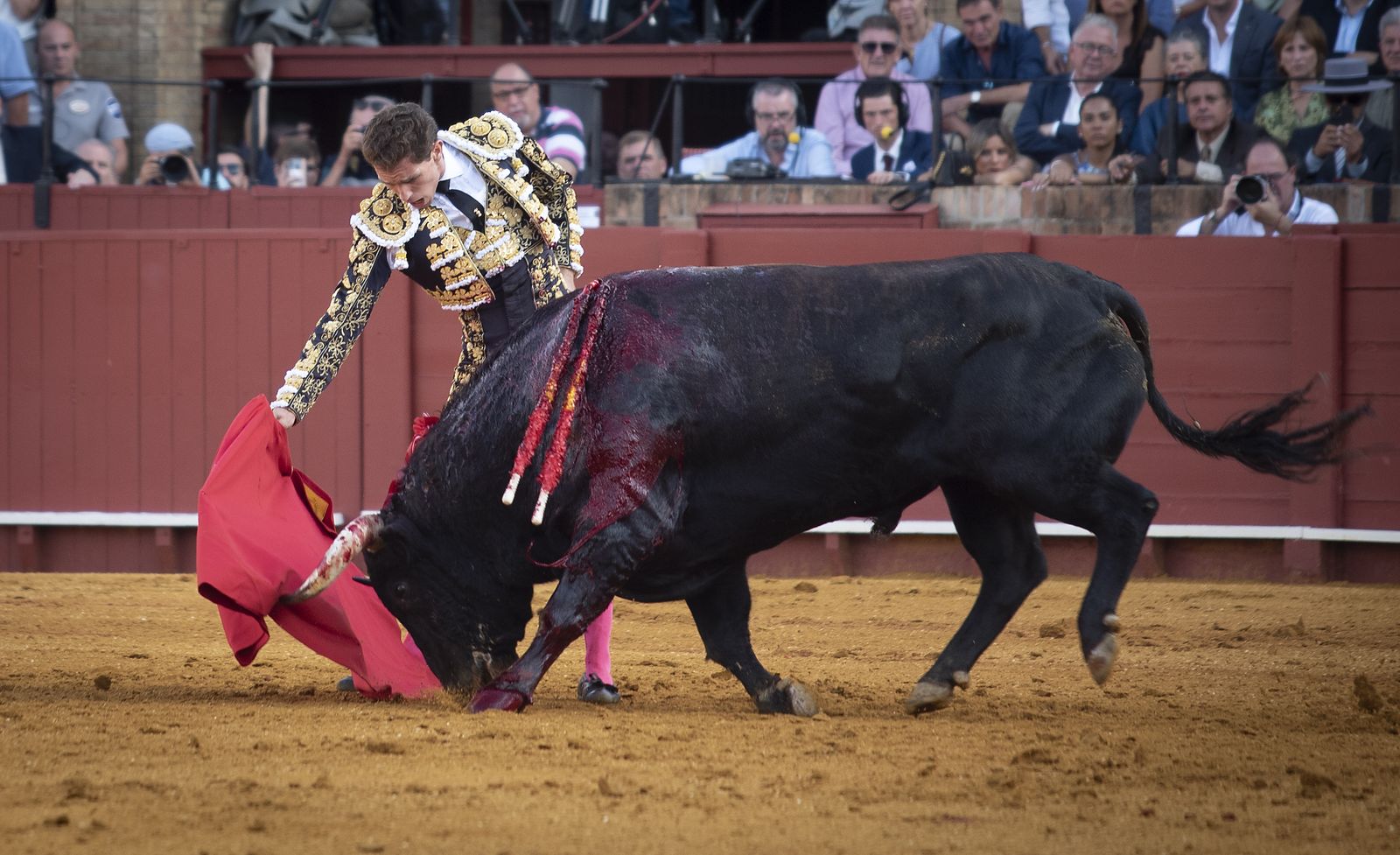 Las mejores imágenes de la tercera corrida de la Feria de San Miguel de Sevilla