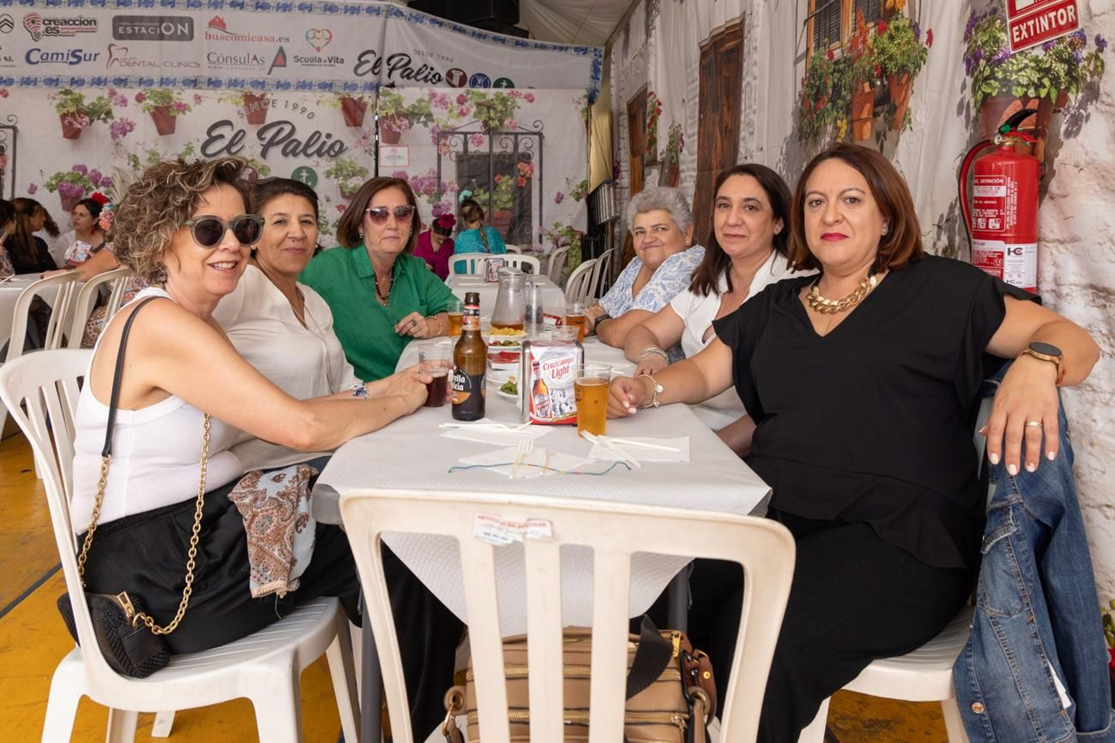 Las comidas de empresa se suceden en la Feria de San Lucas