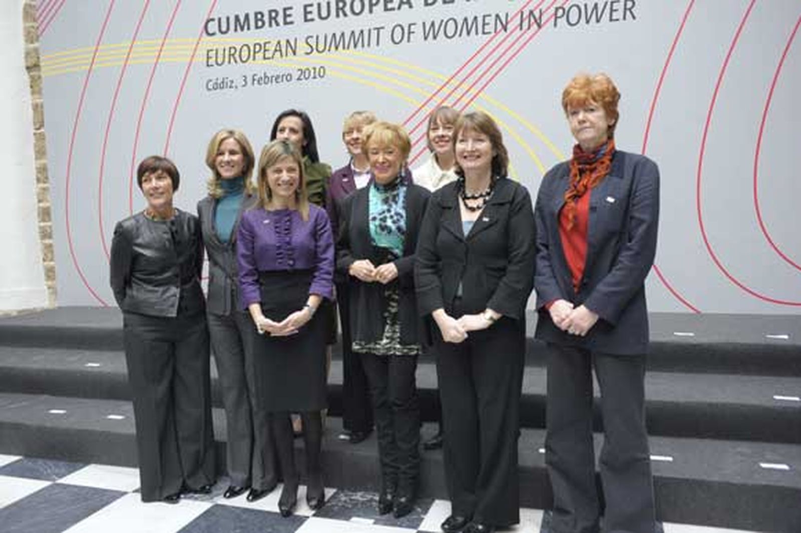 Con motivo de la presidencia española de la UE, las ministras se plantean desde Cádiz el reto de la "igualdad real"

Foto: Joaquin Pino-Joaquin Hernandez Kiki