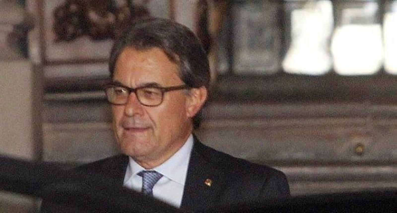 Mas ata con ERC el reparto de la lista soberanista