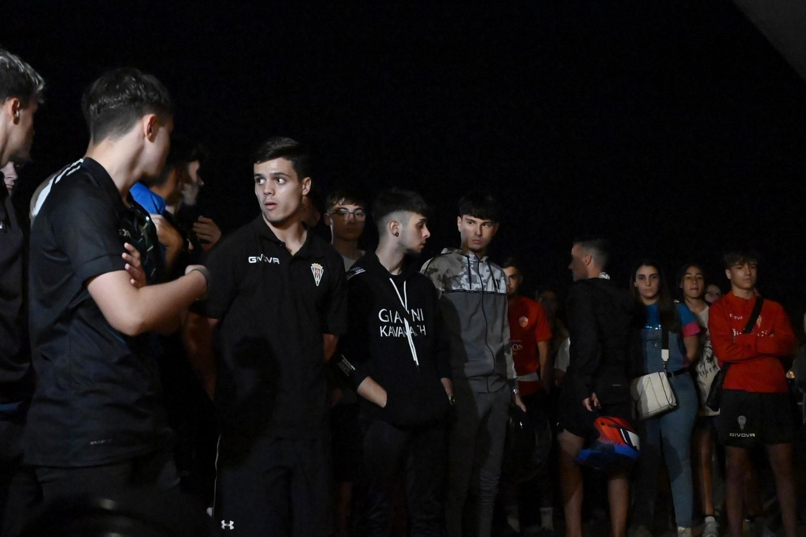 El homenaje del Córdoba CF a Álvaro Prieto a las puertas de El Arcángel, en imágenes