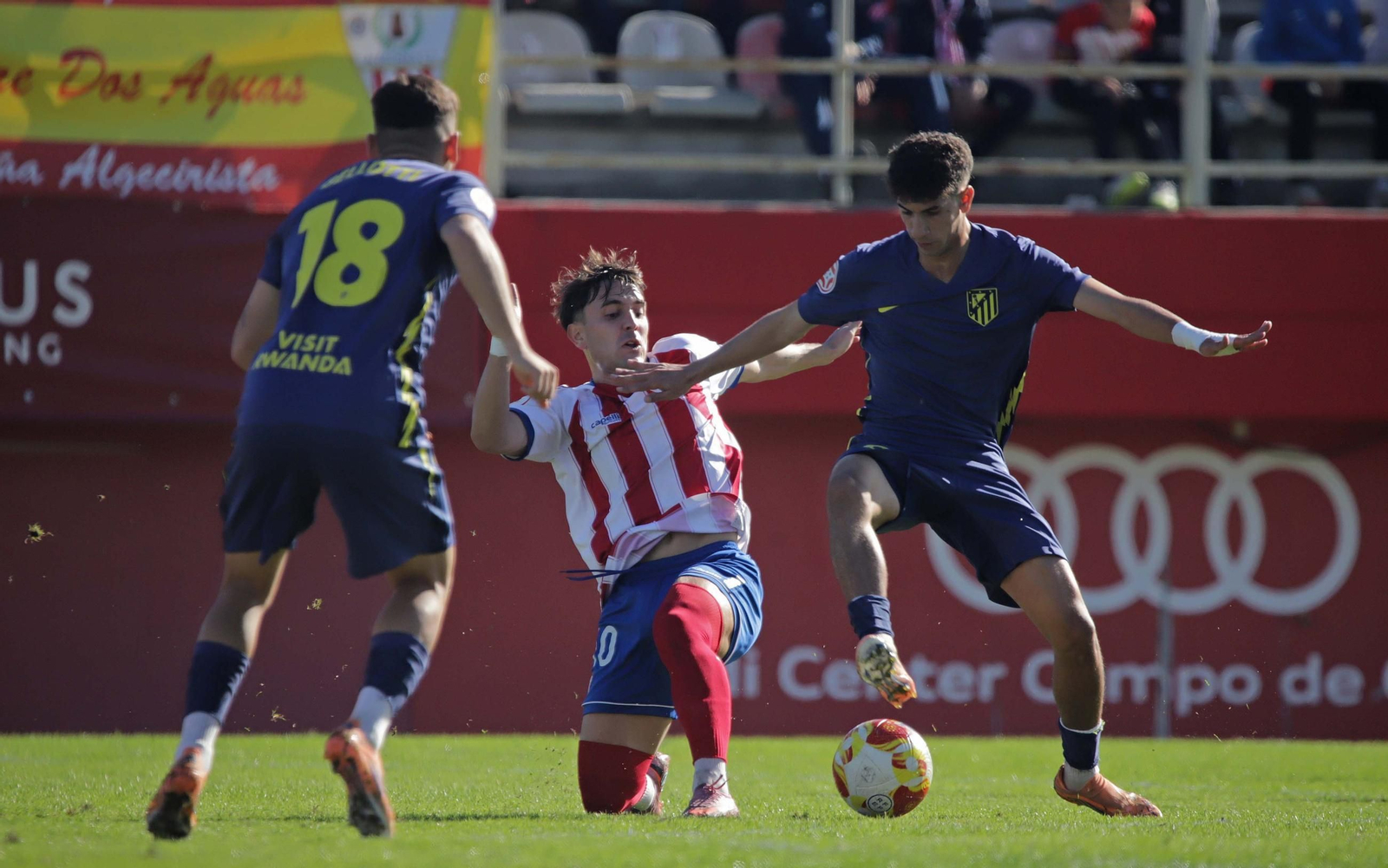 Las mejores fotos del Algeciras - Atlético Madrileño de Primera Federación