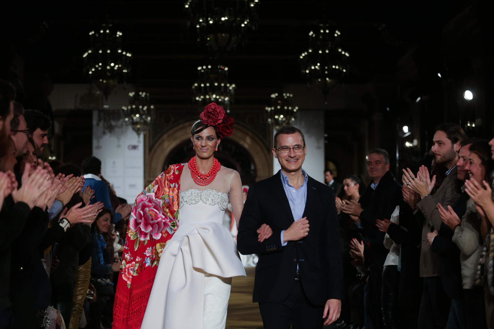 Las imágenes del 'backstage' y el desfile de Foronda y Roberto Diz