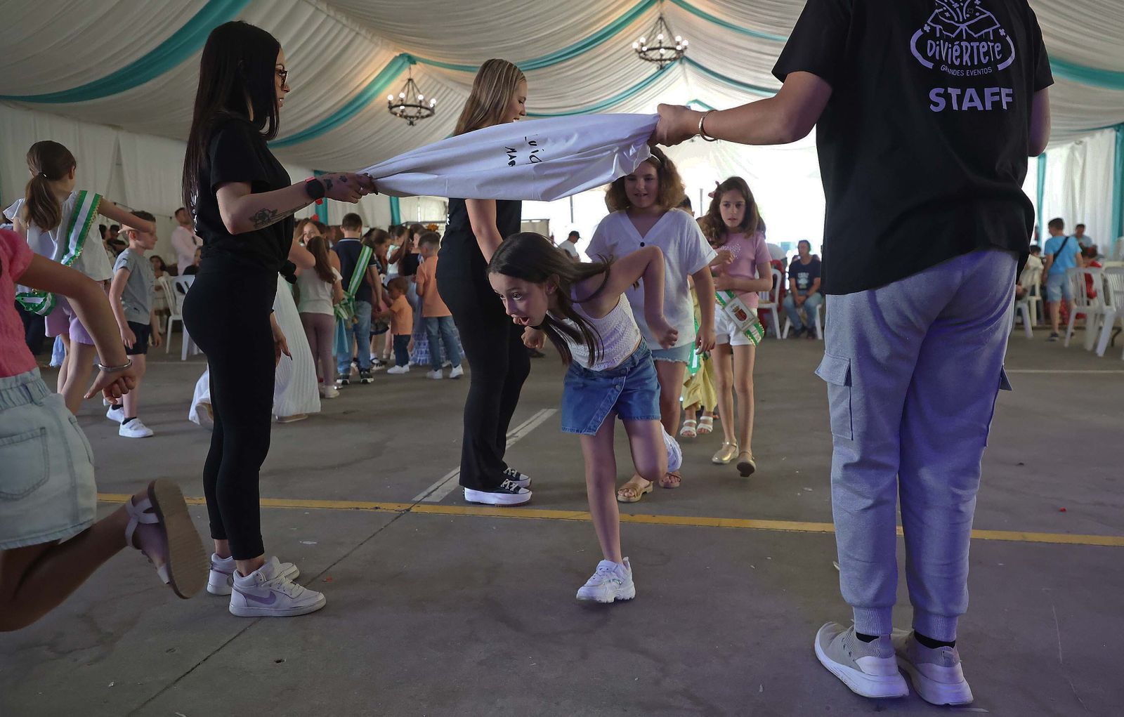 Búscate en las fotos del sábado de la Feria de Castellar