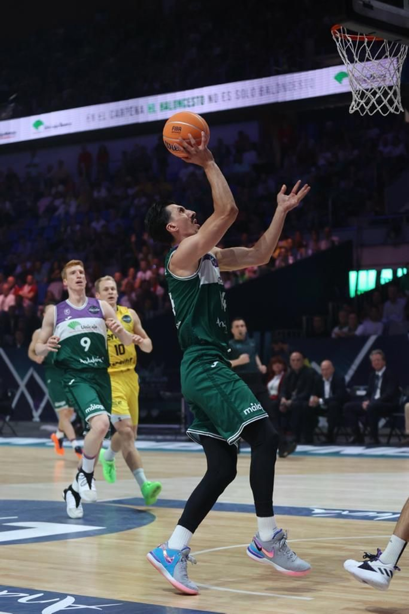 El Unicaja - Lenovo Tenerife, en fotos