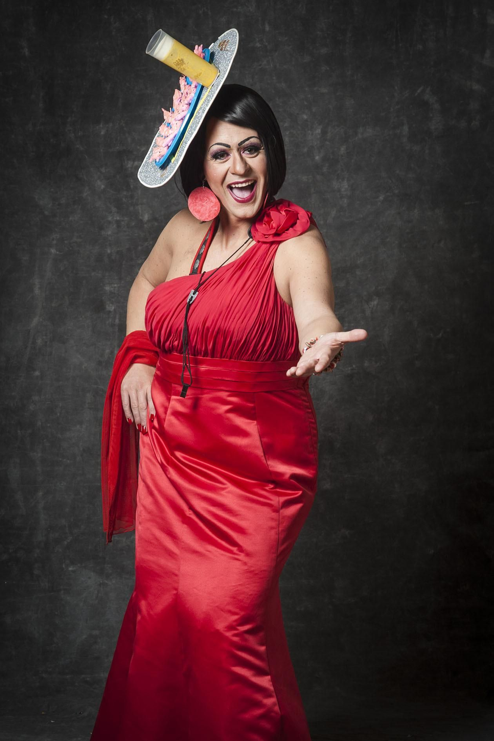 'las listas de boda'. La chirigota de Cárdenas y Peñalver se quedó en el camino pero se mantuvo en la retina.