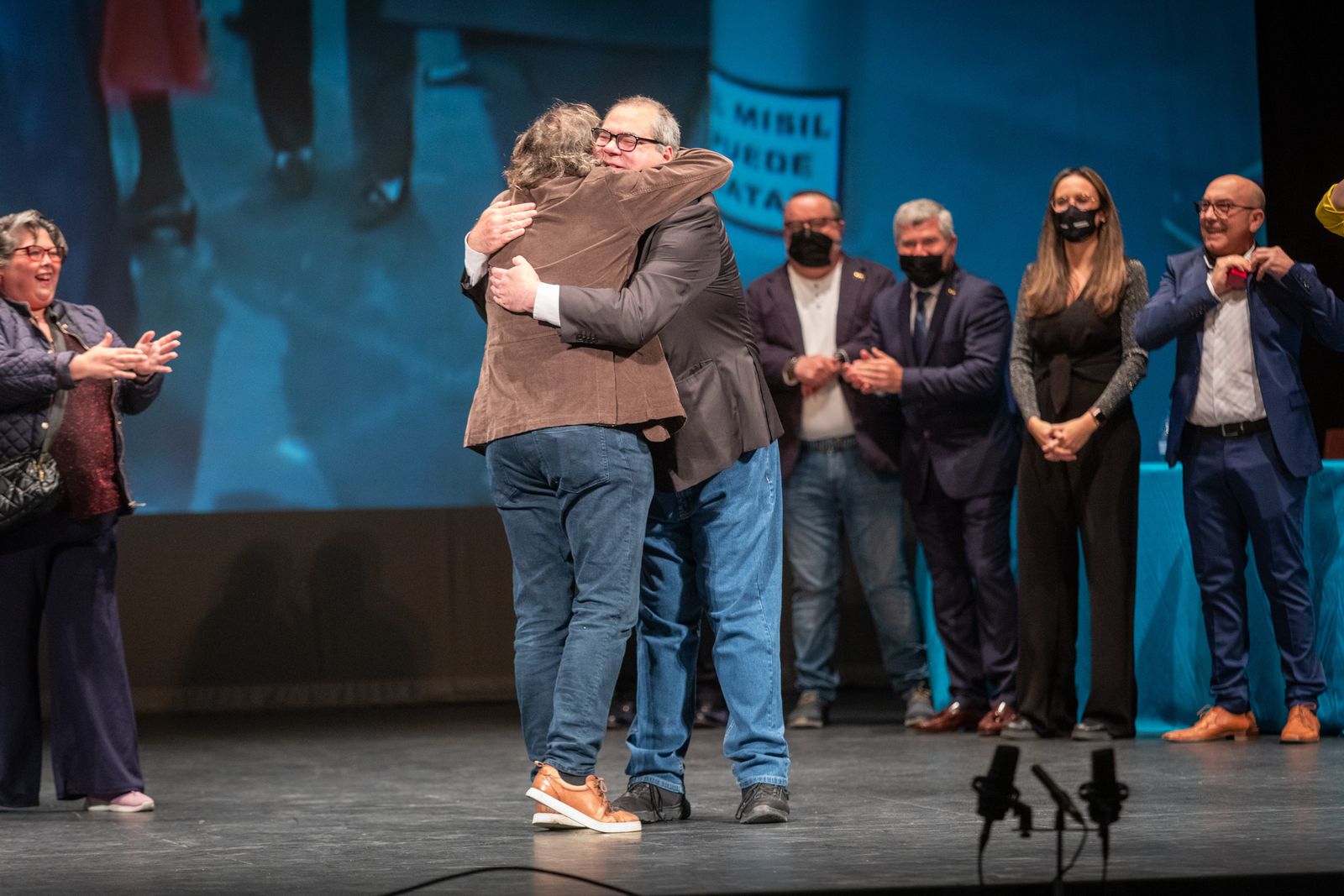 Imágenes de la entrega de los Antifaces de Oro y sorteo del COAC 2022