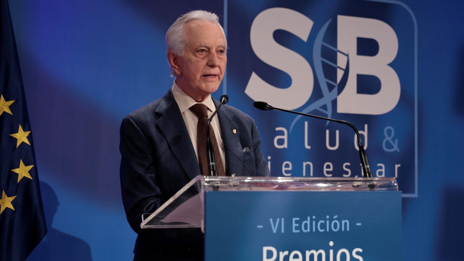 El doctor Carlos Infantes, presidente de la Real Academia de Medicina de Sevilla.